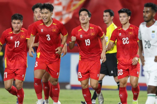 U23 Việt Nam - U23 Singapore: Tiến gần tấm vé dự vòng chung kết Giải U23 châu Á 2026