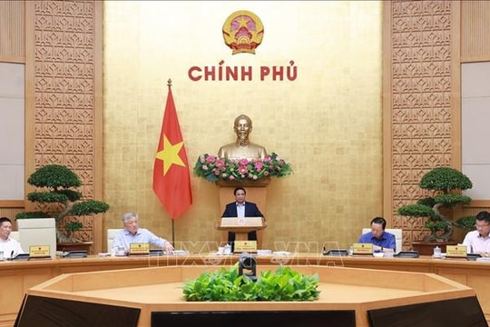 Thủ tướng chủ trì Phiên họp Chính phủ thường kỳ tháng 8 năm 2025