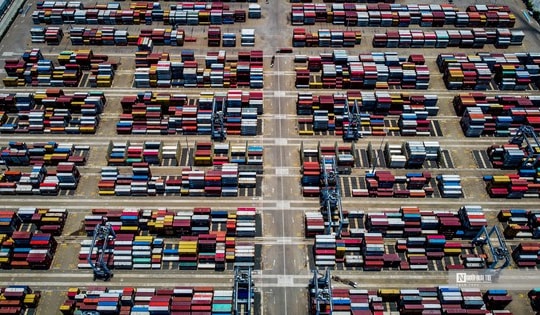 Kim ngạch xuất nhập khẩu đạt gần 600 tỷ USD sau 8 tháng