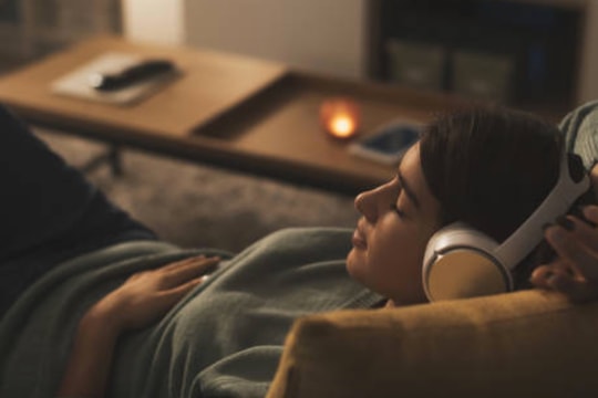 Nhạc hiệu này trở thành phần ký ức không thể thiếu của nhiều thính giả VOV