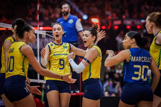 Hạ Nhật Bản sau 5 set, Brazil giành hạng 3