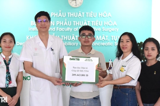 Bạn đọc Dân trí giúp đỡ gia đình “mẹ hiến gan cứu con” hơn 209 triệu đồng
