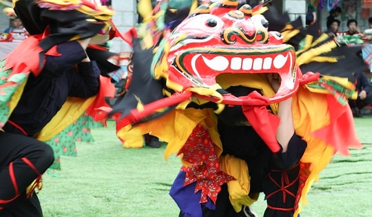 Độc đáo màn múa Sư tử mèo