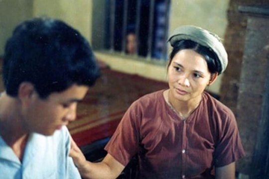 Diễn viên 'Bến không chồng' sau 24 năm: Người đóng phim 552 tỷ, người ở ẩn