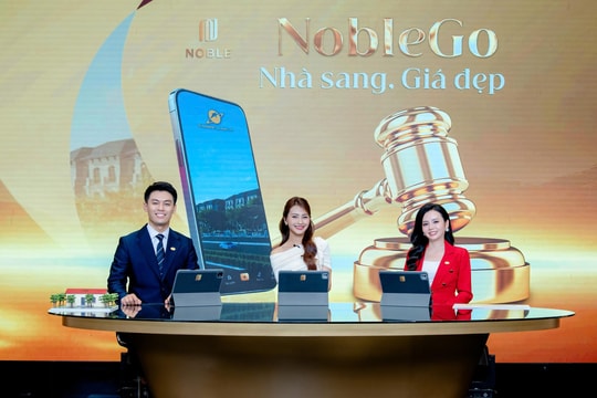 Livestream 5/9: Khách đặt giá hơn 70 triệu/m2, Sunshine Group chốt 45 triệu/m2