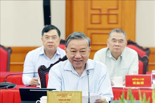 Bộ Chính trị cho ý kiến về công tác chuẩn bị Đại hội đại biểu Đảng bộ Công an Trung ương lần thứ VIII