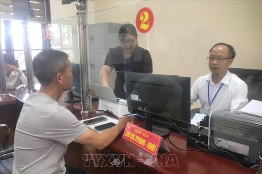 Chính quyền địa phương 2 cấp: Tăng cường nhân lực cho cấp xã