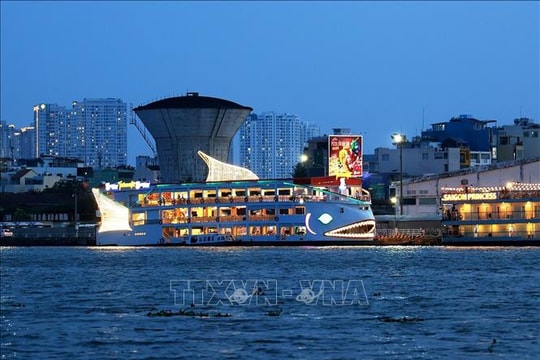 Du lịch đêm ven biển Thành phố Hồ Chí Minh: Cần chiến lược dài hạn, bản sắc để bứt phá