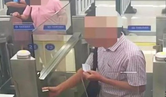 Cụ ông 79 tuổi sửa thành 69 tuổi trên giấy tờ tùy thân, lý do khiến ai nấy bật cười