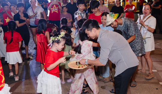 Khuấy động kinh tế đêm