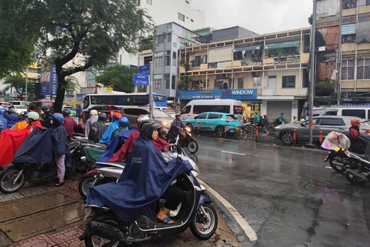 Mưa dông gia tăng tại TP Hồ Chí Minh và Nam Bộ