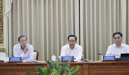 Tp.HCM: Thu ngân sách tăng mạnh nhưng giải ngân đầu tư công “chưa căn cơ”