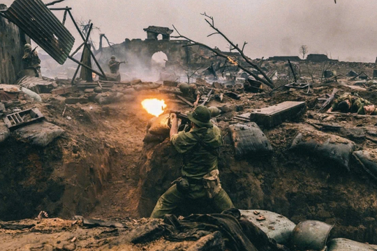 Kỳ công tái hiện Thành cổ Quảng Trị trên phim trường 50 ha của 'Mưa đỏ'