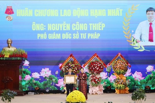 Phong trào thi đua đã tạo nên vườn hoa đa sắc tại Lai Châu
