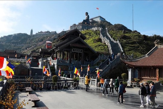 Lào Cai: Nhiều hoạt động văn hóa, du lịch hấp dẫn du khách dịp cuối năm