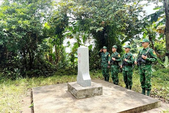 Gắn kết tình quân - dân bền chặt nơi biên giới