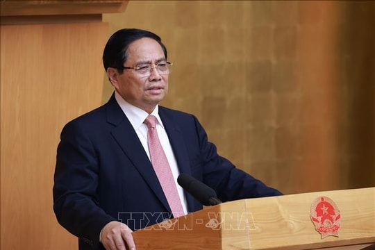 Thủ tướng Phạm Minh Chính: Thần tốc, táo bạo hơn nữa, đẩy mạnh triển khai các công trình, dự án hạ tầng giao thông