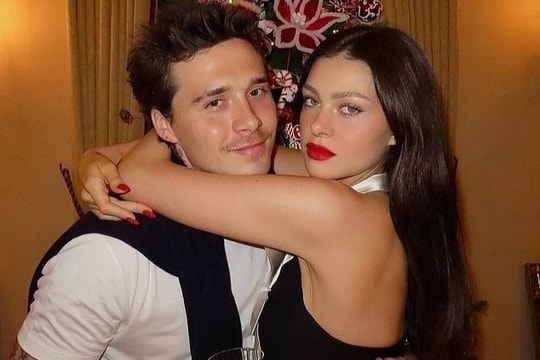 Brooklyn Beckham được bố vợ tỷ phú hậu thuẫn