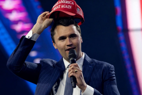 Đồng minh của ông Trump bị ám sát giữa trường đại học