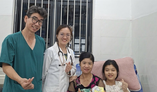 Sản phụ 39 tuần an toàn "vượt cạn" tại đặc khu Côn Đảo