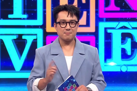 Sơn Lâm thay thế NSND Xuân Bắc ở Vua tiếng Việt