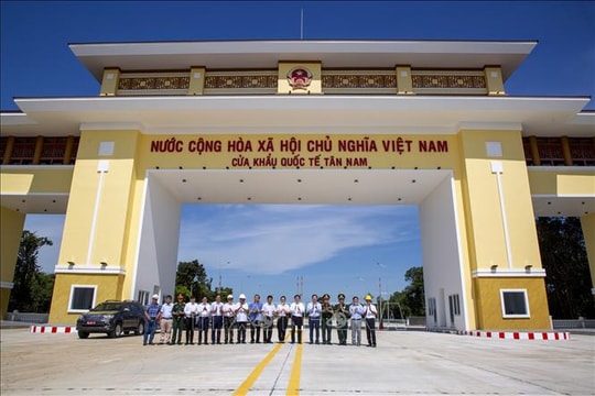Khảo sát tiến độ và thời gian khai trương cặp cửa khẩu quốc tế Tân Nam - Meun Chey