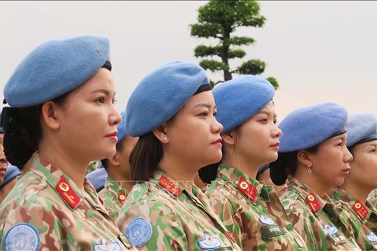 Bệnh viện Dã chiến cấp 2 số 7 phát động thi đua lập công dâng Bác