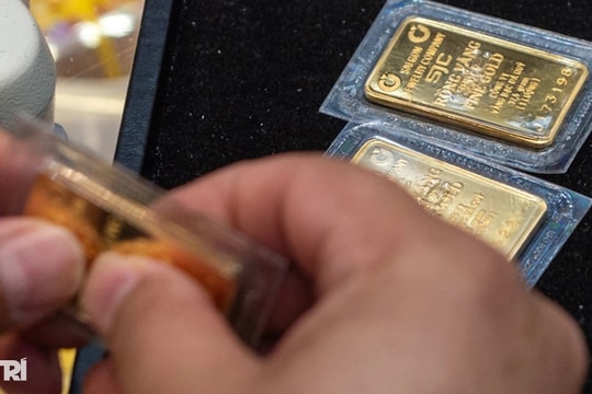 Giá bán vàng miếng giảm về 131 triệu đồng/lượng