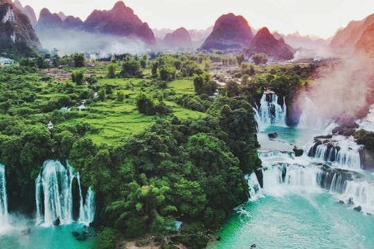 Công viên địa chất Non nước Cao Bằng nhận giải thưởng quốc tế của UNESCO