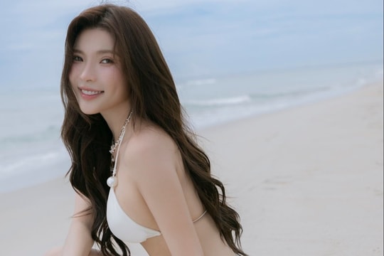 Nụ hôn trên sân khấu đẩy Thúy Diễm vào ồn ào