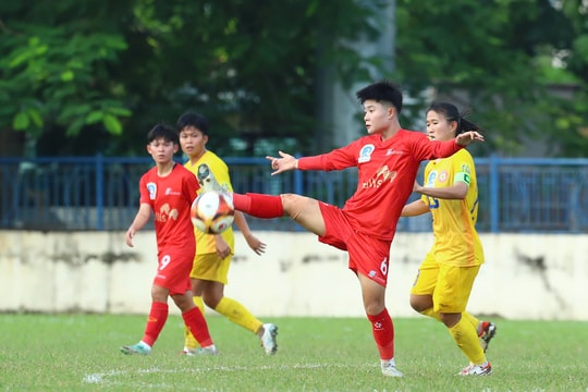 Giải bóng đá nữ VĐQG 2025: TP.HCM II giành điểm số đầu tiên