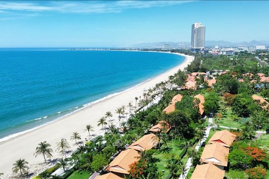 Kỳ vọng trở thành cực tăng trưởng du lịch mới của khu vực Nam Trung Bộ