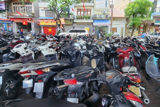 Một phường của Hà Nội xử phạt bãi xe vi phạm hơn 600 triệu đồng