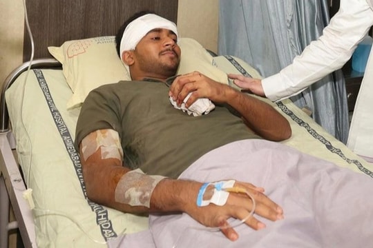 Bi kịch hành khách duy nhất sống sót sau vụ máy bay rơi làm 260 người chết