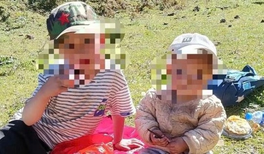 Nghe tiếng hét trong rừng, người dân đến kiểm tra thì chứng kiến cảnh đáng sợ