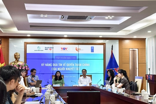 Nâng cao kỹ năng đưa tin về quyền tham chính của người khuyết tật