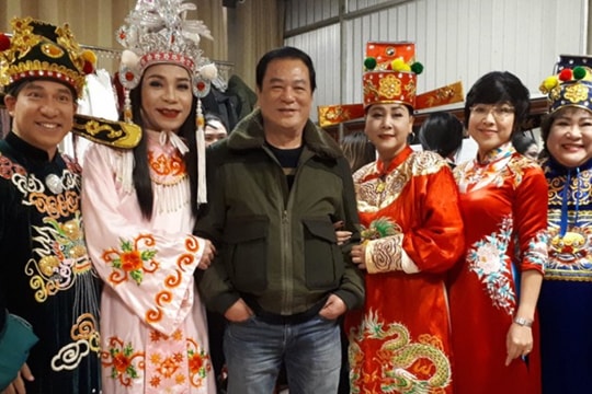 Cha đẻ 'Gặp nhau cuối tuần' hỏng một mắt vì công việc, U80 vẫn hết mình với nghề