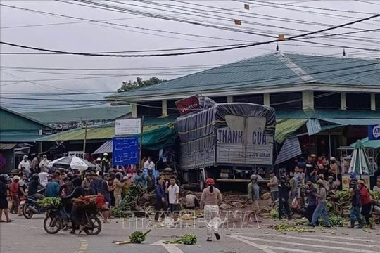 Vụ tai nạn nghiêm trọng ở Quảng Trị: Tập trung cứu chữa các nạn nhân