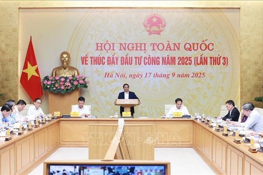 Thủ tướng chủ trì Hội nghị toàn quốc về thúc đẩy đầu tư công năm 2025 lần thứ ba