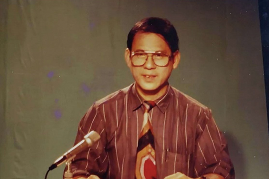 Người thầy dạy tiếng Anh trên sóng VTV nổi tiếng một thời giờ thế nào?