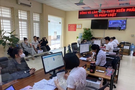 Chính sách, chế độ đối với đối tượng chịu sự tác động do sắp xếp tổ chức bộ máy