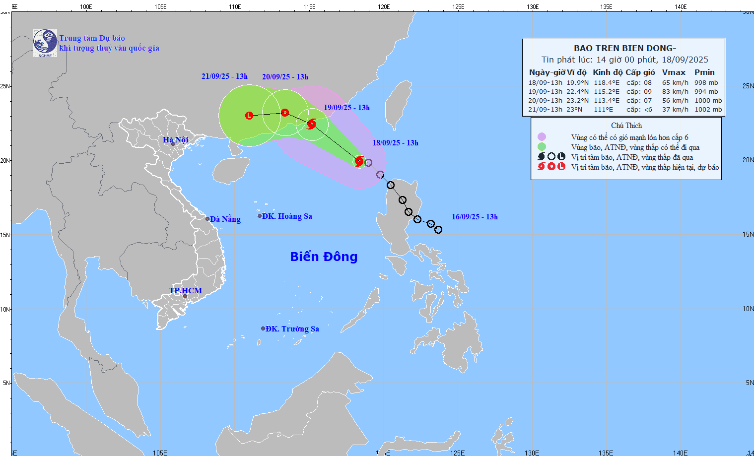 Bão Mitag giật cấp 10, di chuyển theo hướng Tây Bắc