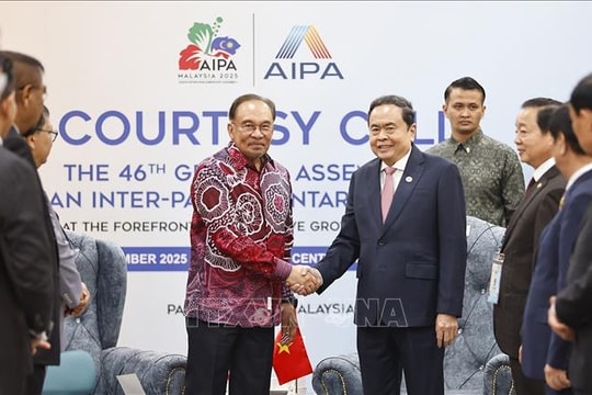 Thủ tướng Malaysia: Mối quan hệ gần gũi với Việt Nam giúp củng cố khu vực ASEAN