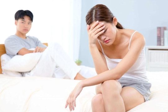 Nhìn hóa đơn “bóc bánh trả tiền” của chồng, vợ nghèo khóc nghẹn cả đêm