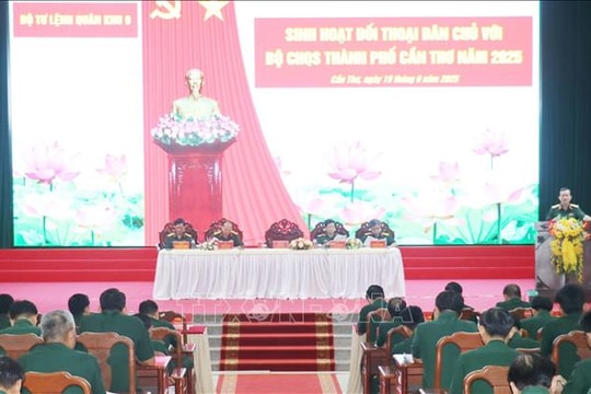 Tháo gỡ vướng mắc, tạo đồng thuận trong đơn vị và lực lượng vũ trang Quân khu 9