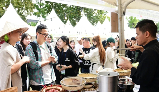 Có gì đặc biệt tại Vietnam Phở Festival 2025 diễn ra lần đầu ở Singapore?