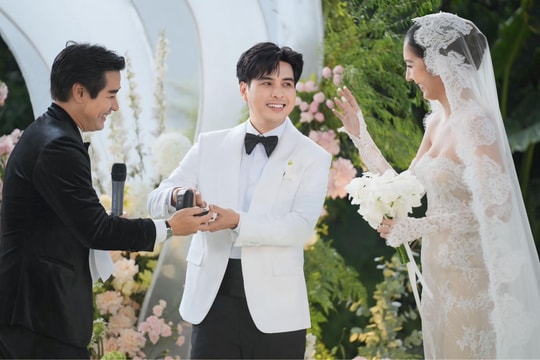 Vợ cao 1,8 m của Hồ Quang Hiếu gợi cảm ở lễ cưới