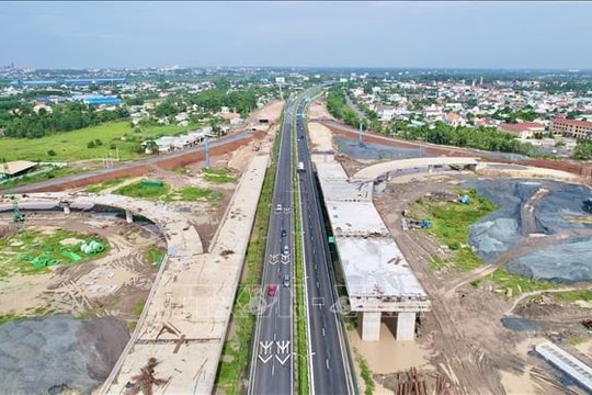 Giao thông kết nối - nhân tố phát huy hiệu quả sân bay Long Thành