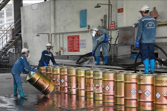 Ngành công thương triển khai thi hành Luật Hoá chất