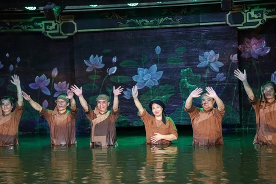 Lương cơ sở tăng gấp đôi, phụ cấp nghề "giậm chân", nghệ sĩ lên tiếng